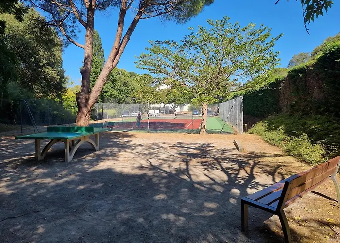 Les Dryades 4 Pax 公寓 *